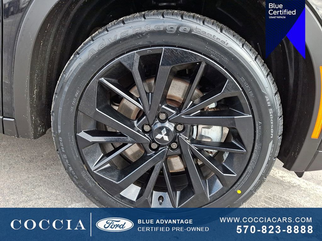 Used 2023 Mitsubishi Outlander SEL image 8