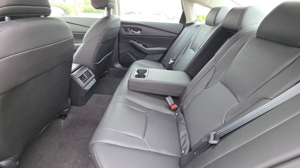 Used 2025 Honda Accord Touring image 13