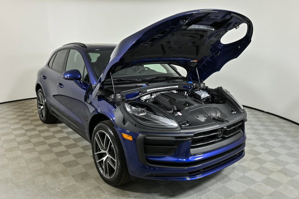 New 2026 Porsche Macan image 34