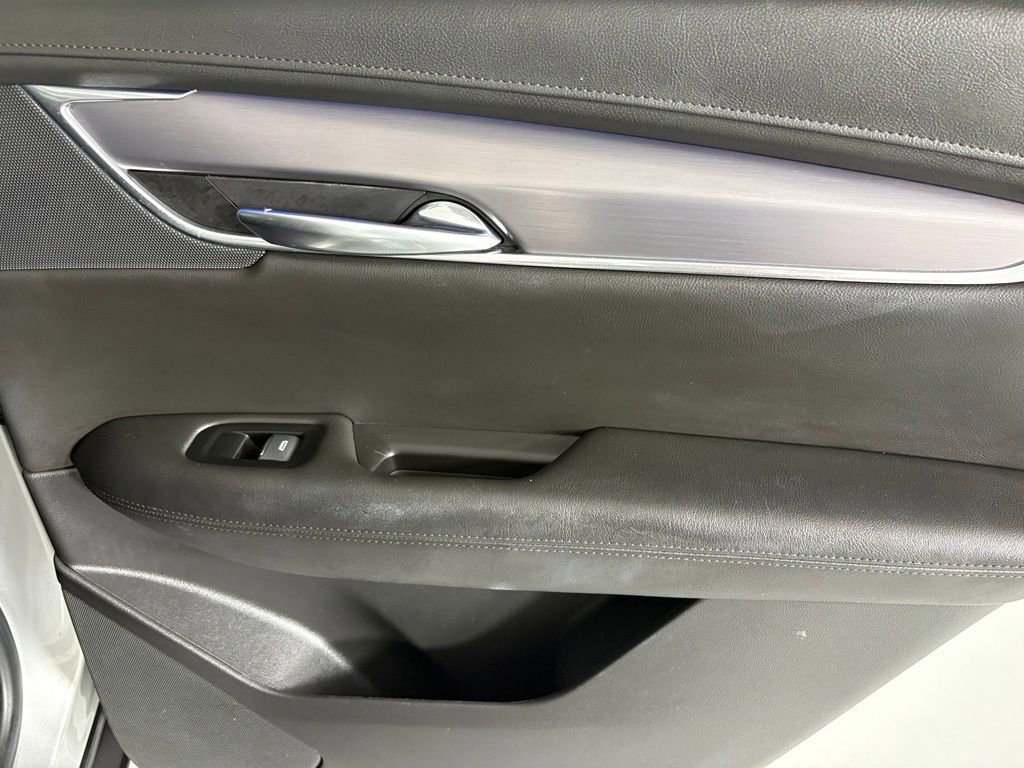 Used 2019 Cadillac XT5 Premium Luxury FWD image 15