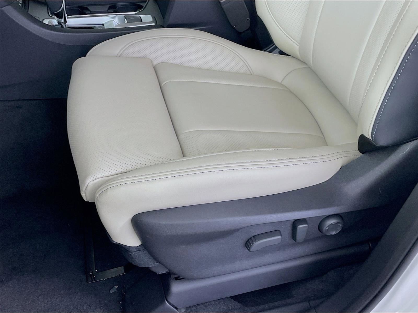 New 2026 Subaru Ascent Limited image 19