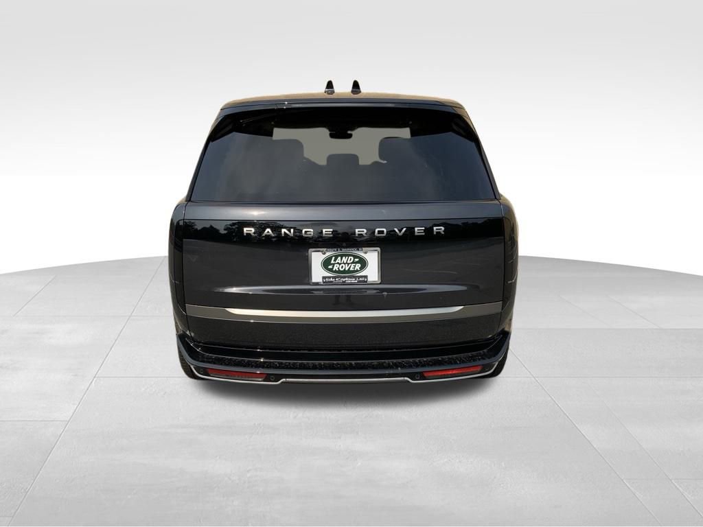 New 2025 Land Rover Range Rover SE image 7