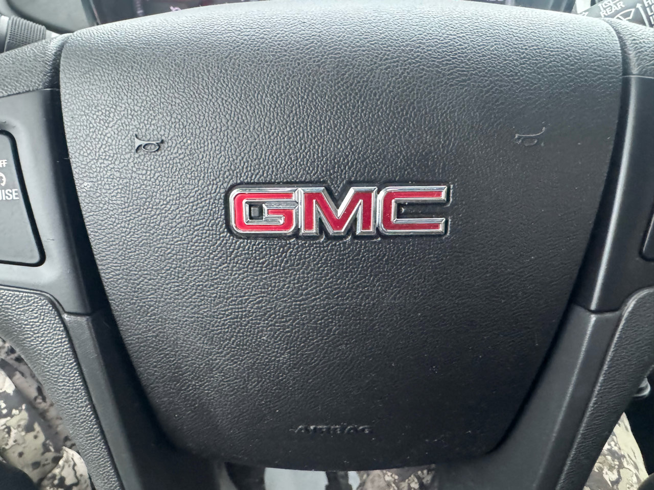Used 2015 GMC Terrain SLE image 20