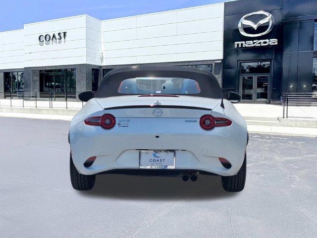 New 2026 MAZDA MX-5 Miata Club w/ Interior Package RWD image 6