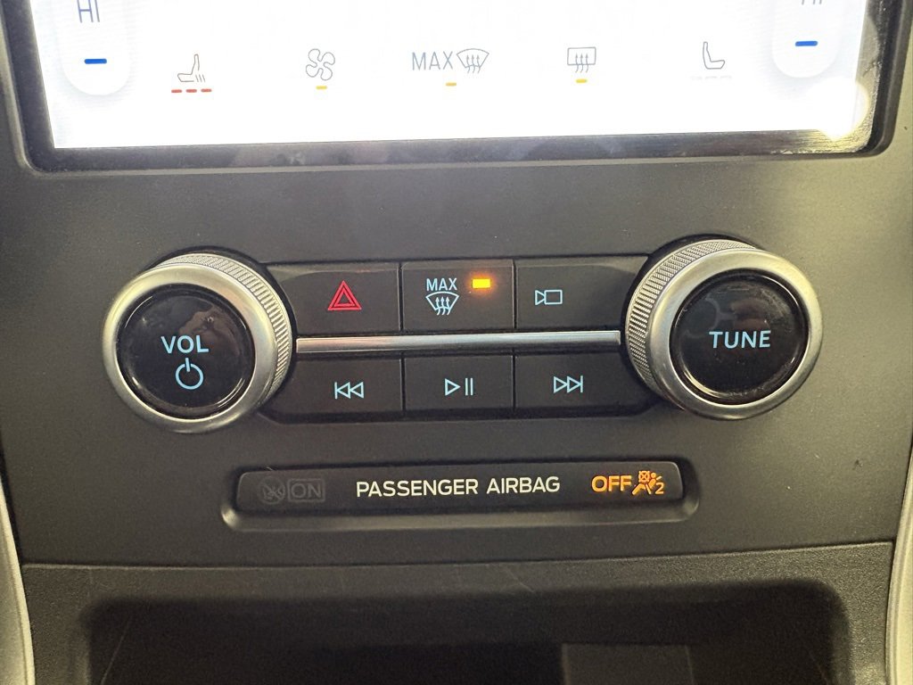 Used 2022 Ford Edge SEL image 23