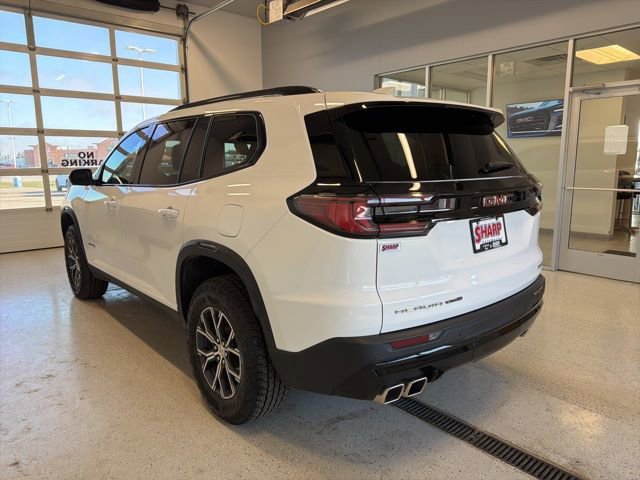 Used 2025 GMC Acadia AT4 w/ Luxury Package image 7