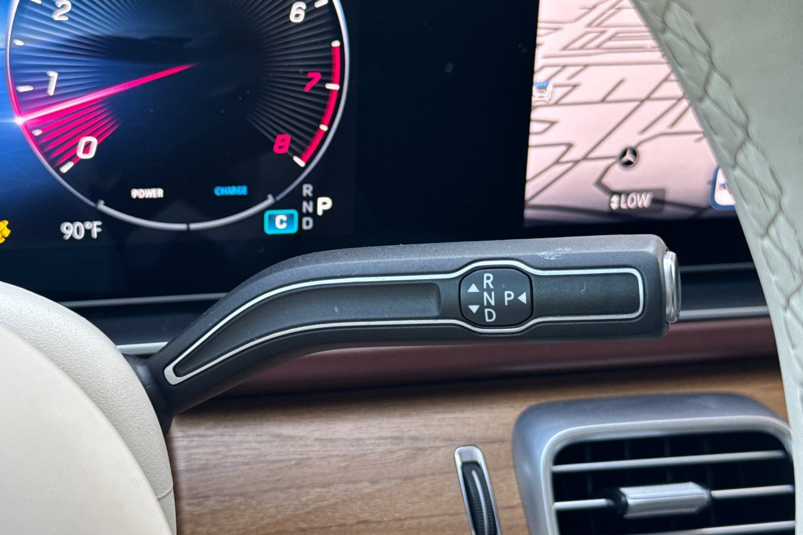 Certified 2024 Mercedes-Benz Maybach GLS 600 4MATIC image 17