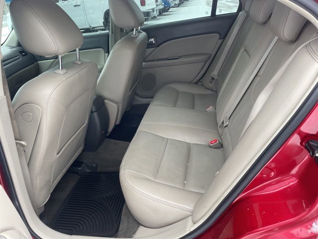Used 2010 Ford Fusion SEL image 10