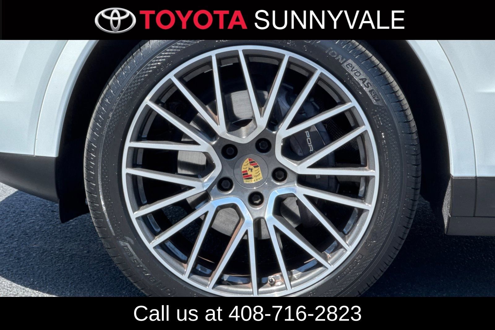 Used 2020 Porsche Cayenne AWD/4WD image 12