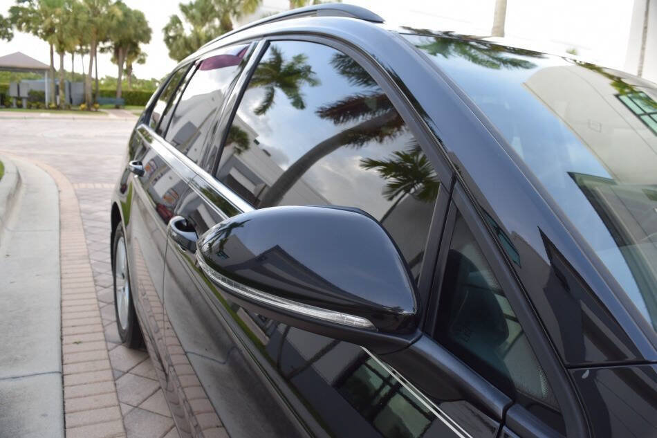 Used 2015 Volkswagen Golf TDI S FWD image 31