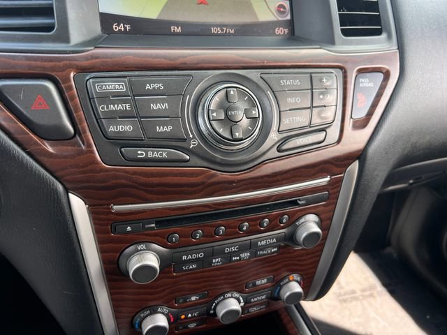 Used 2017 Nissan Pathfinder Platinum FWD image 24