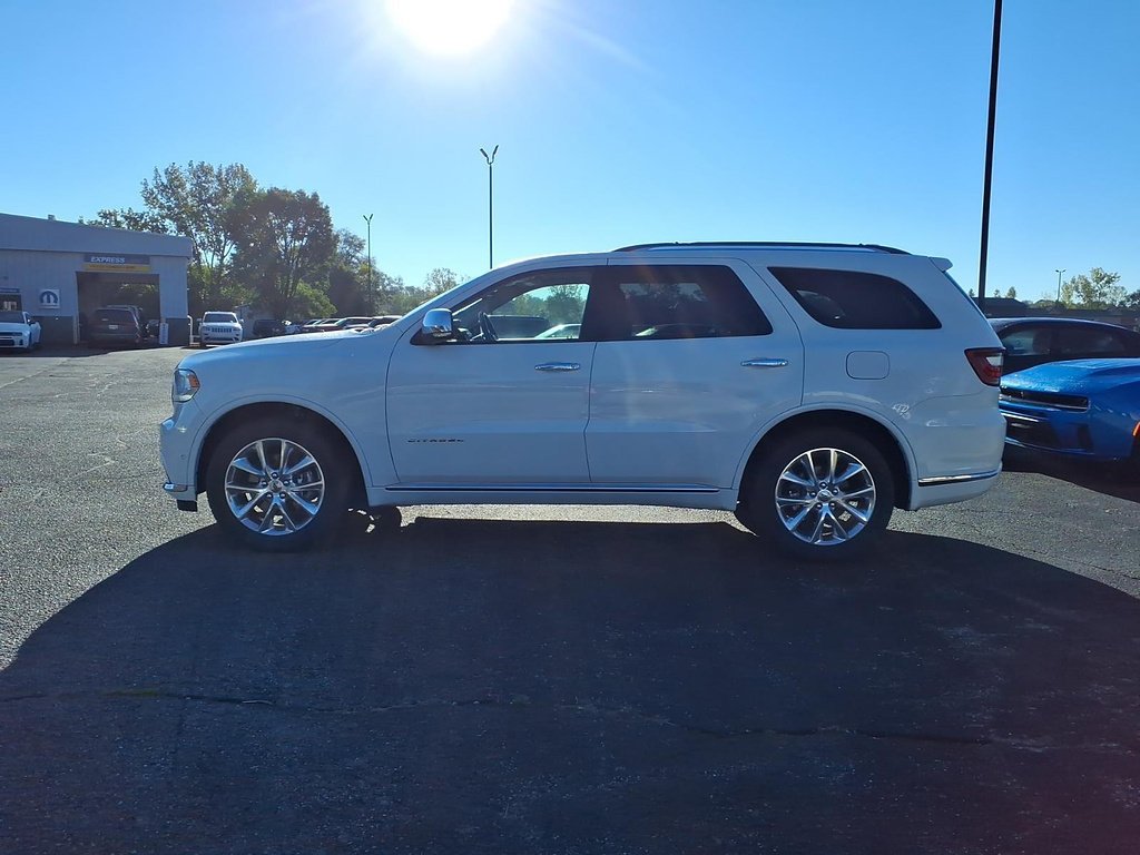 Used 2019 Dodge Durango Citadel w/ Technology Group AWD/4WD image 4