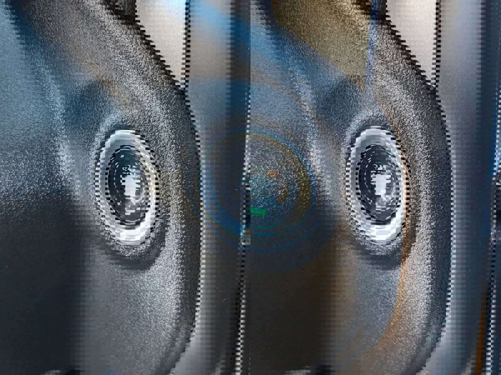 Used 2022 Chevrolet Silverado 3500 LTZ w/ LTZ Plus Package image 32