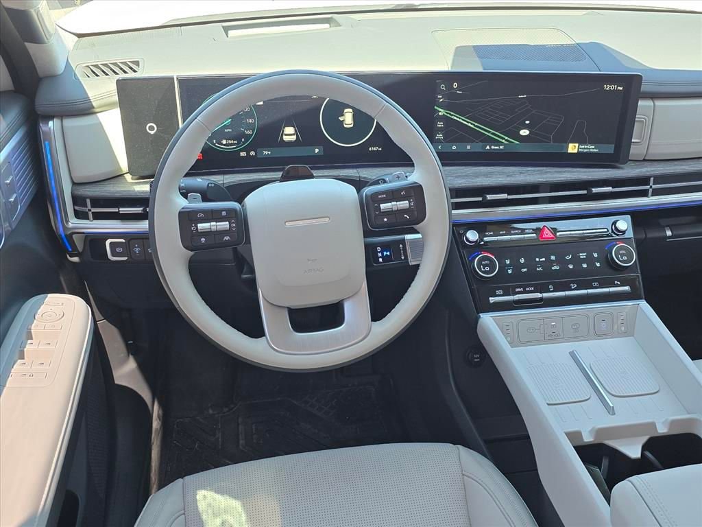 Used 2025 Hyundai Santa Fe Calligraphy image 10