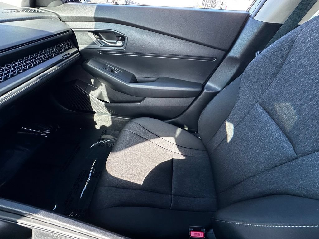 Used 2023 Honda Accord LX image 29