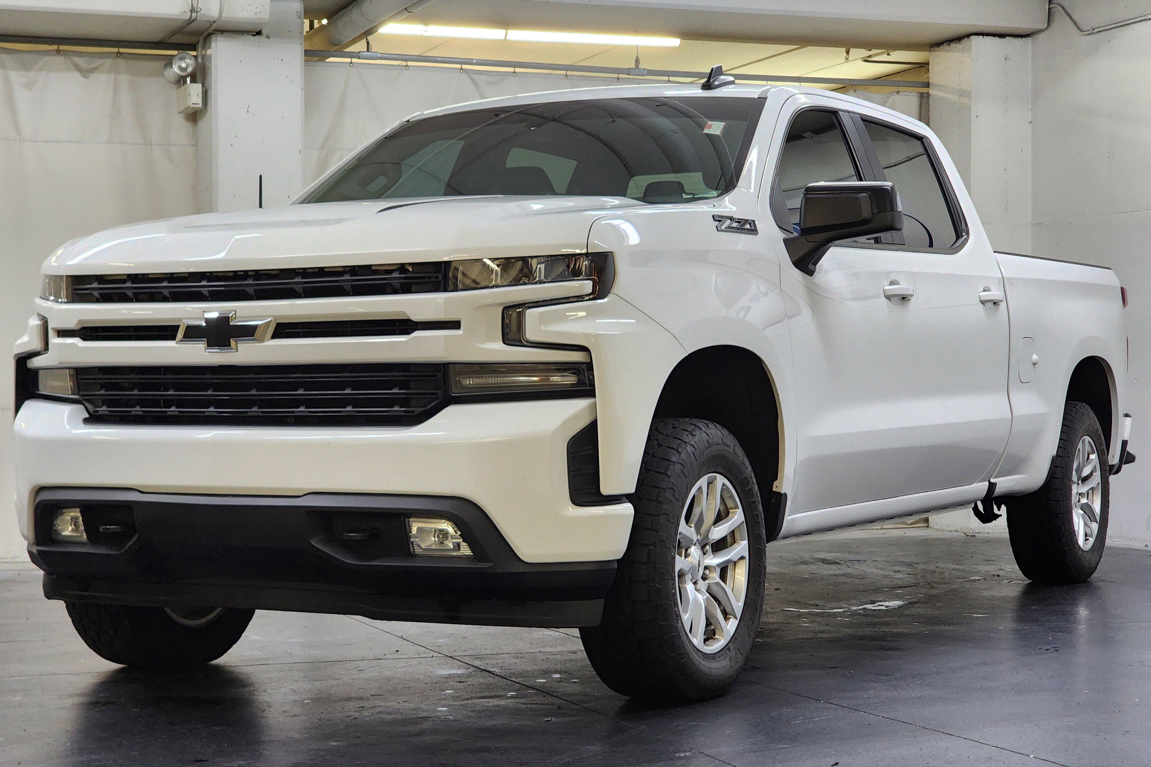 Used 2019 Chevrolet Silverado 1500 RST w/ True North Edition AWD/4WD image 10