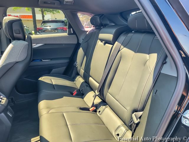 New 2026 Cadillac Optiq Luxury 1 w/ LPO, Floor Liner Package AWD/4WD image 18