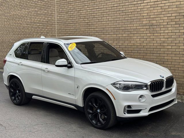 Used 2017 BMW X5 xDrive40e AWD/4WD image 4