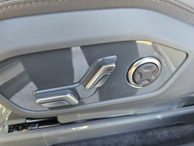 New 2026 Kia EV9 Wind image 23
