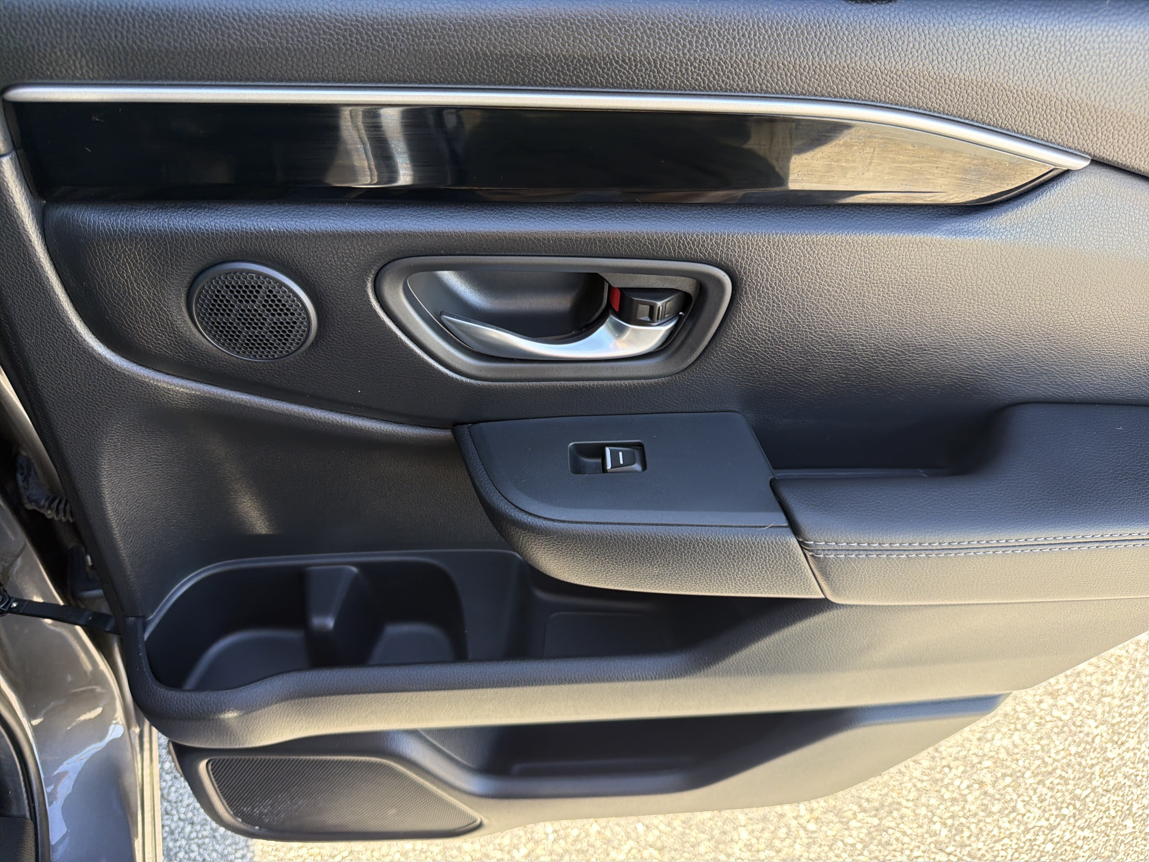 Used 2025 Honda Pilot EX-L image 27
