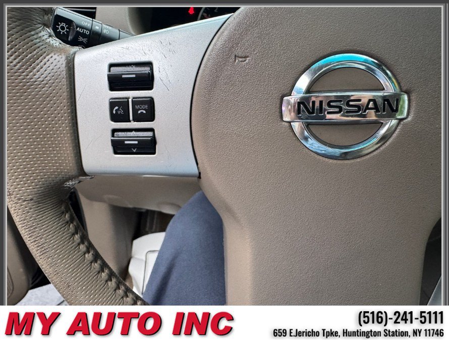 Used 2012 Nissan Pathfinder Silver w/ DVD Entertainment Pkg AWD/4WD image 22
