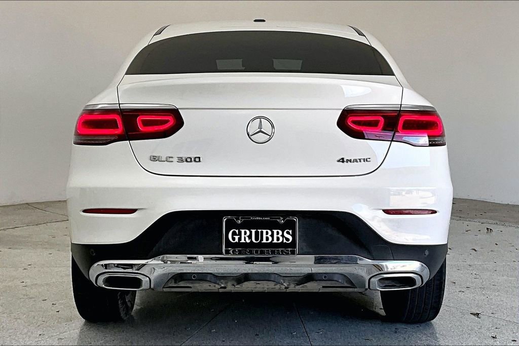 Used 2023 Mercedes-Benz GLC 300 4MATIC Coupe image 7