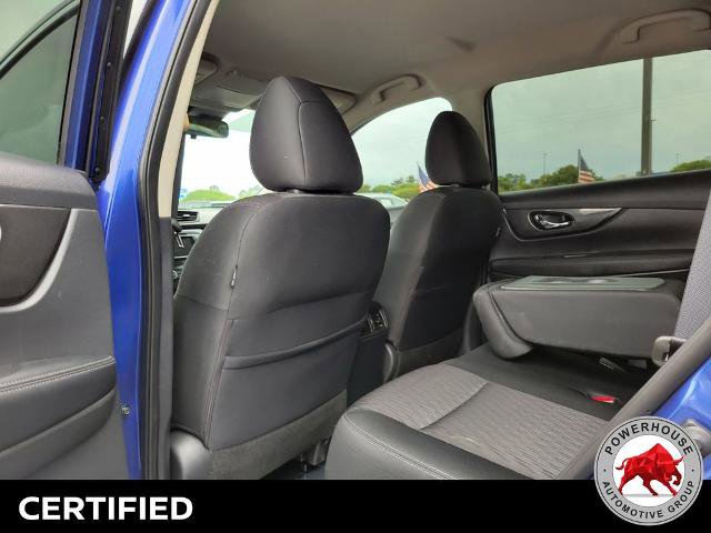 Used 2019 Nissan Rogue SV image 16