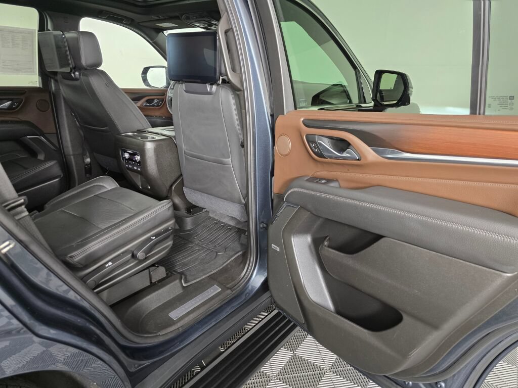 Used 2021 GMC Yukon Denali w/ Denali Ultimate Package AWD/4WD image 43