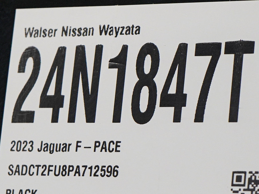 Used 2023 Jaguar F-PACE R-Dynamic S AWD/4WD image 28