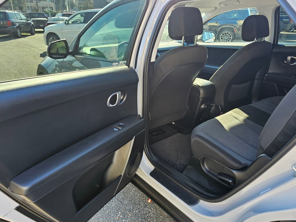 Used 2024 Hyundai Ioniq 5 SEL image 13