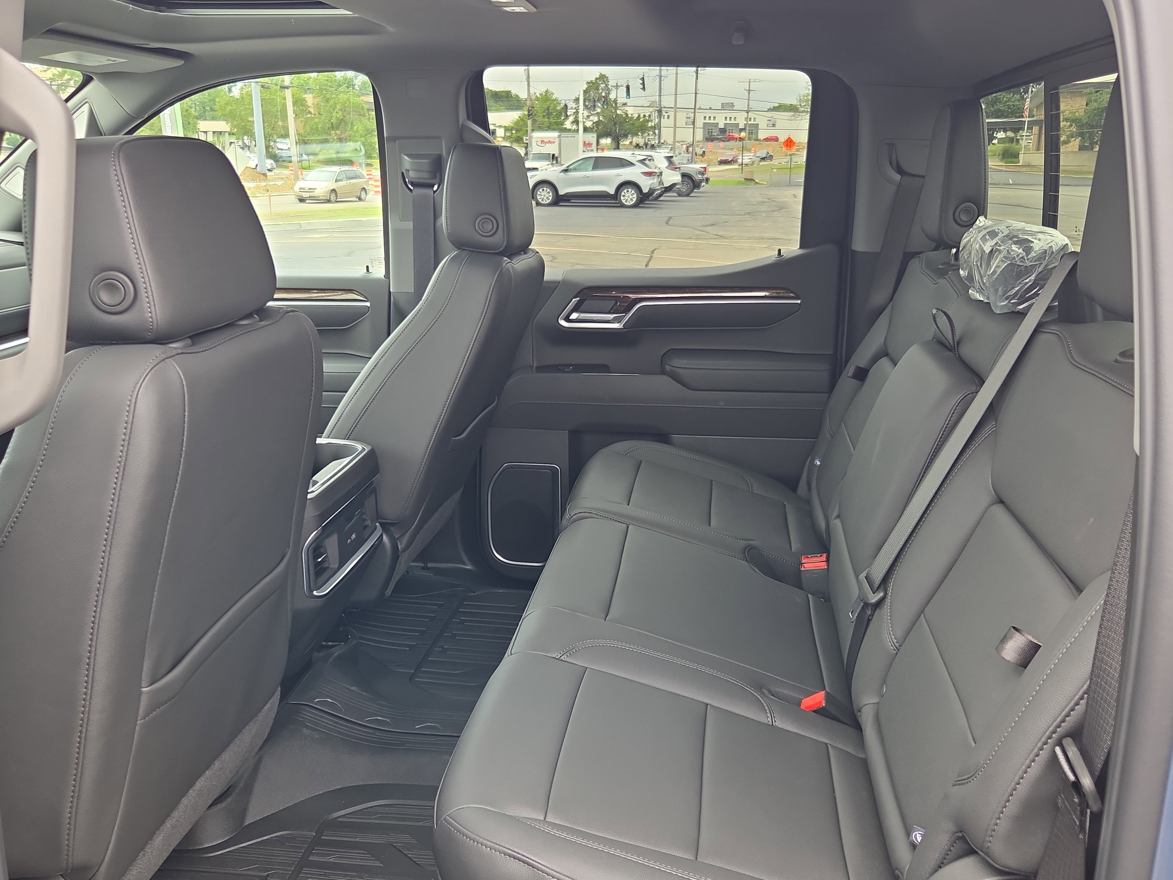 New 2026 GMC Sierra 1500 Elevation w/ Elevation Premium Package image 18
