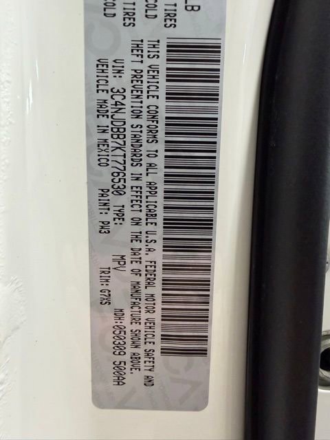Used 2019 Jeep Compass Latitude w/ Cold Weather Group AWD/4WD image 28
