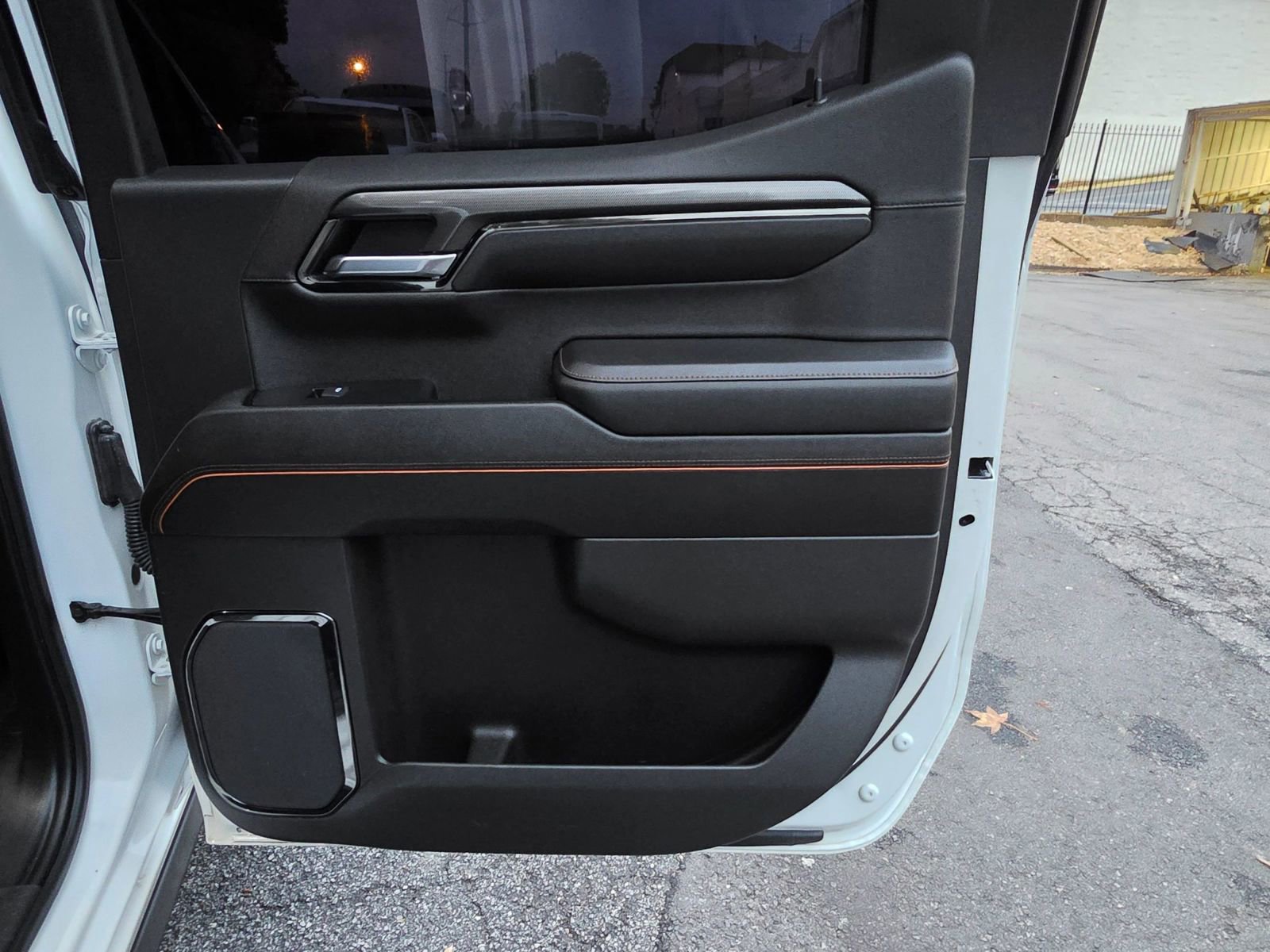 Used 2023 GMC Sierra 1500 AT4 AWD/4WD image 35