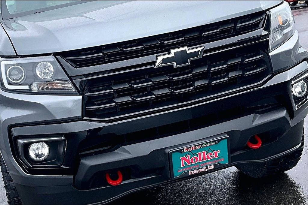 Used 2022 Chevrolet Colorado LT w/ Redline Special Edition AWD/4WD image 29