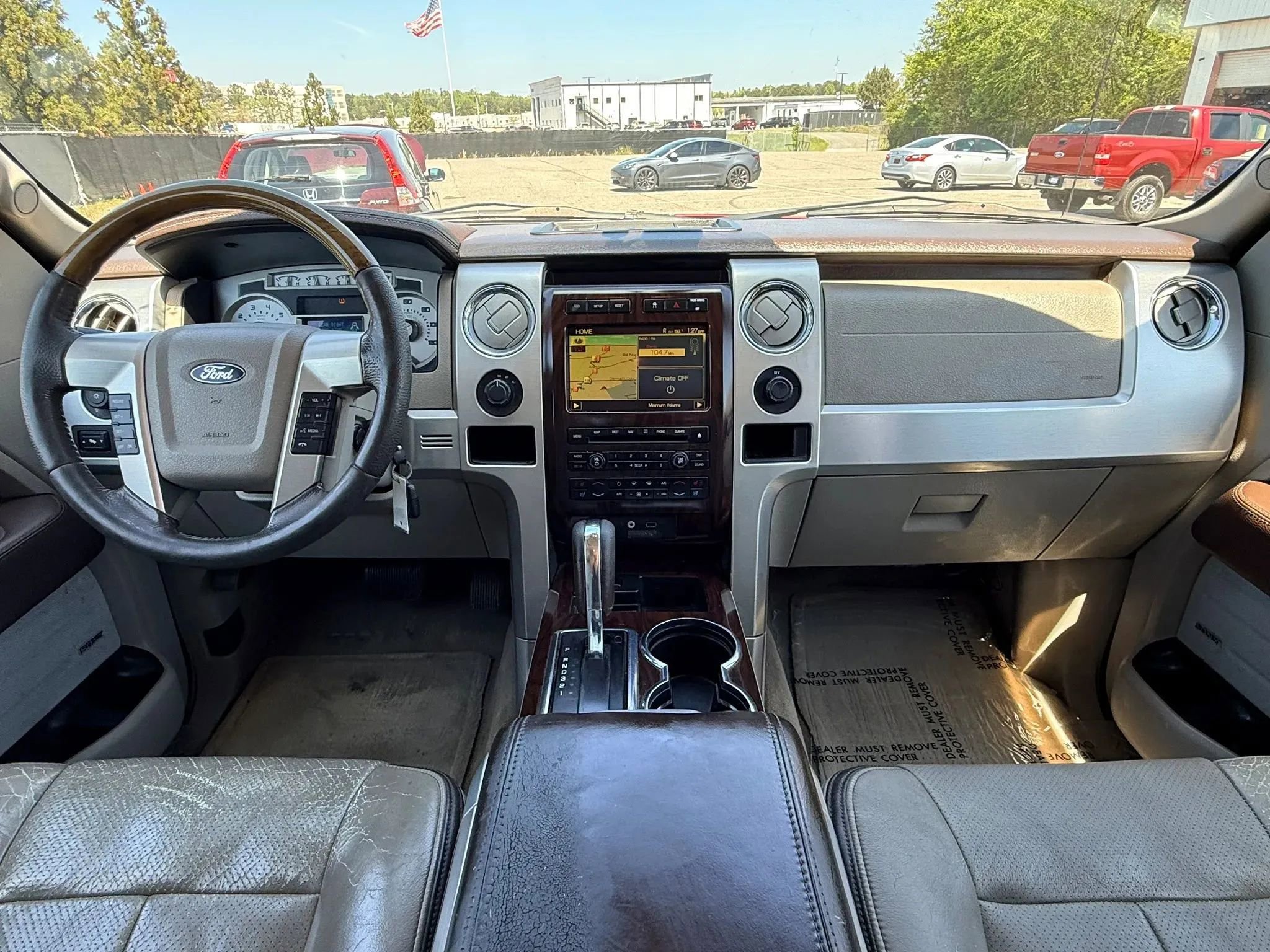 Used 2010 Ford F150 Platinum image 3