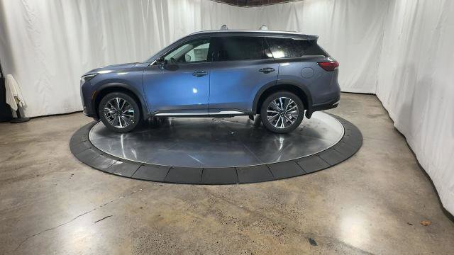Certified 2026 INFINITI QX60 Luxe w/ Cargo Package AWD/4WD image 11