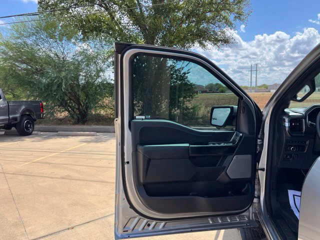 Used 2024 Ford F150 Platinum w/ FX4 Off-Road Package AWD/4WD image 15