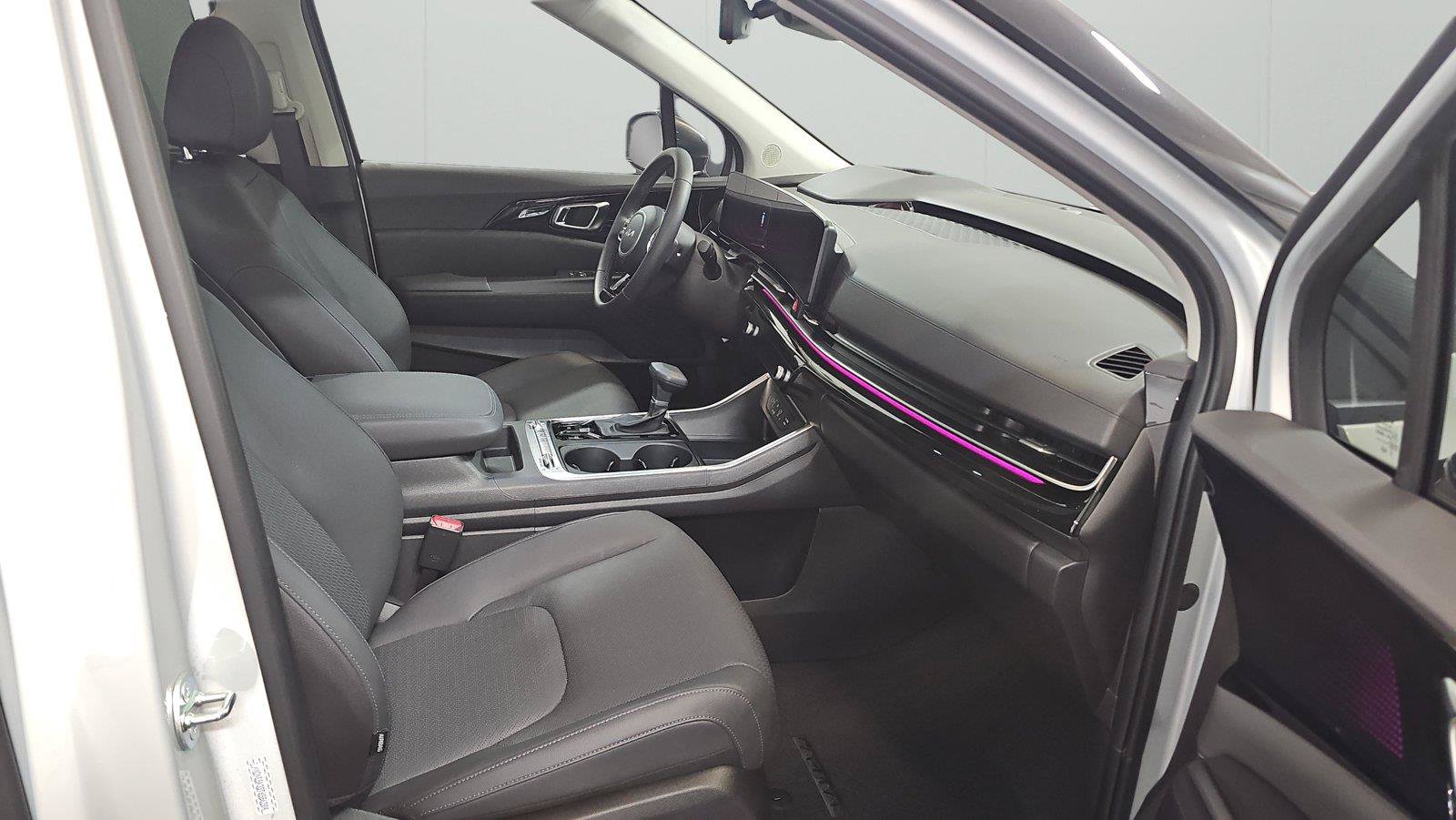 Used 2026 Kia Carnival SX Prestige FWD image 14