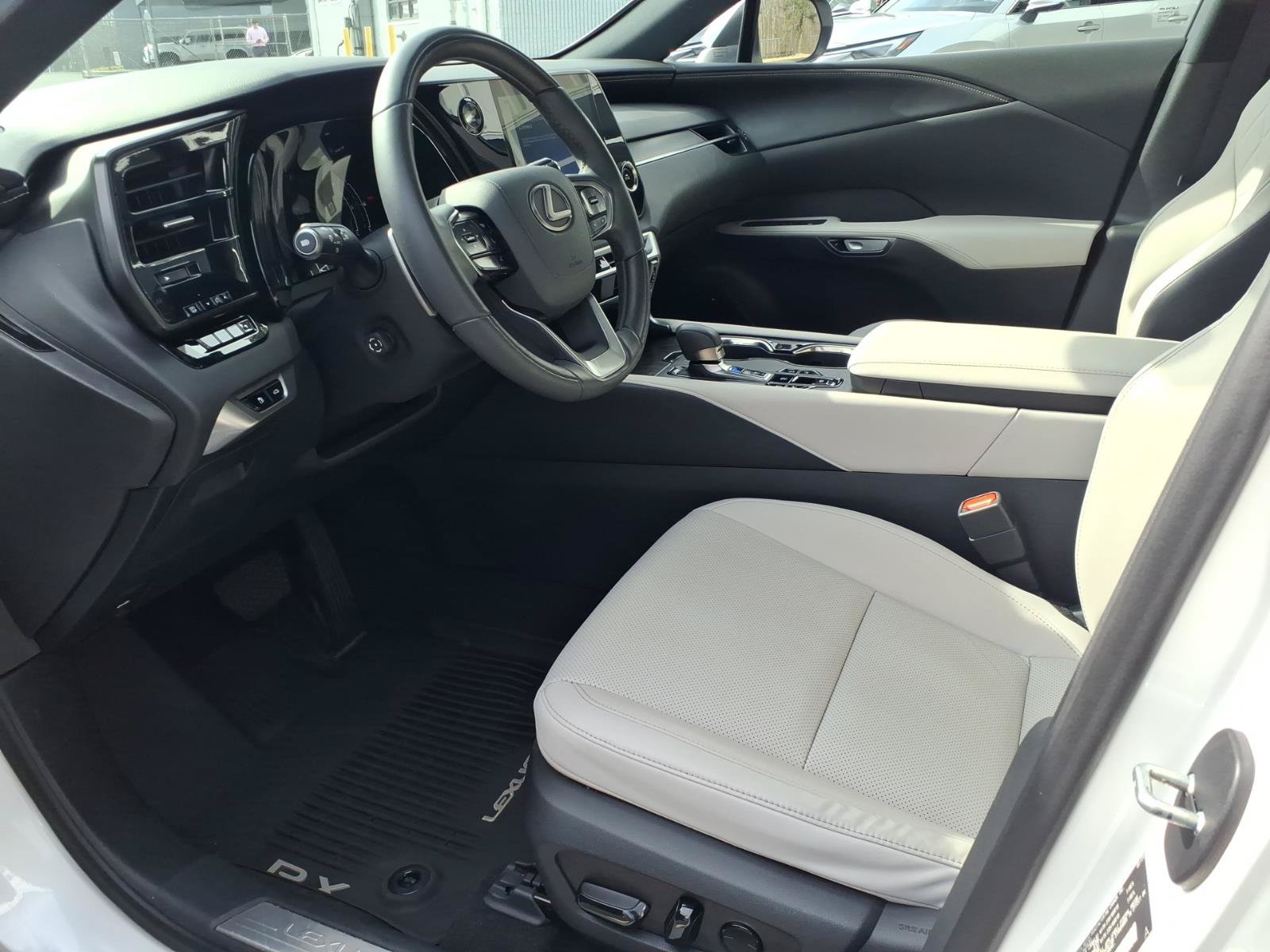 Certified 2023 Lexus RX 350 Premium w/ Accessory Package AWD/4WD image 15