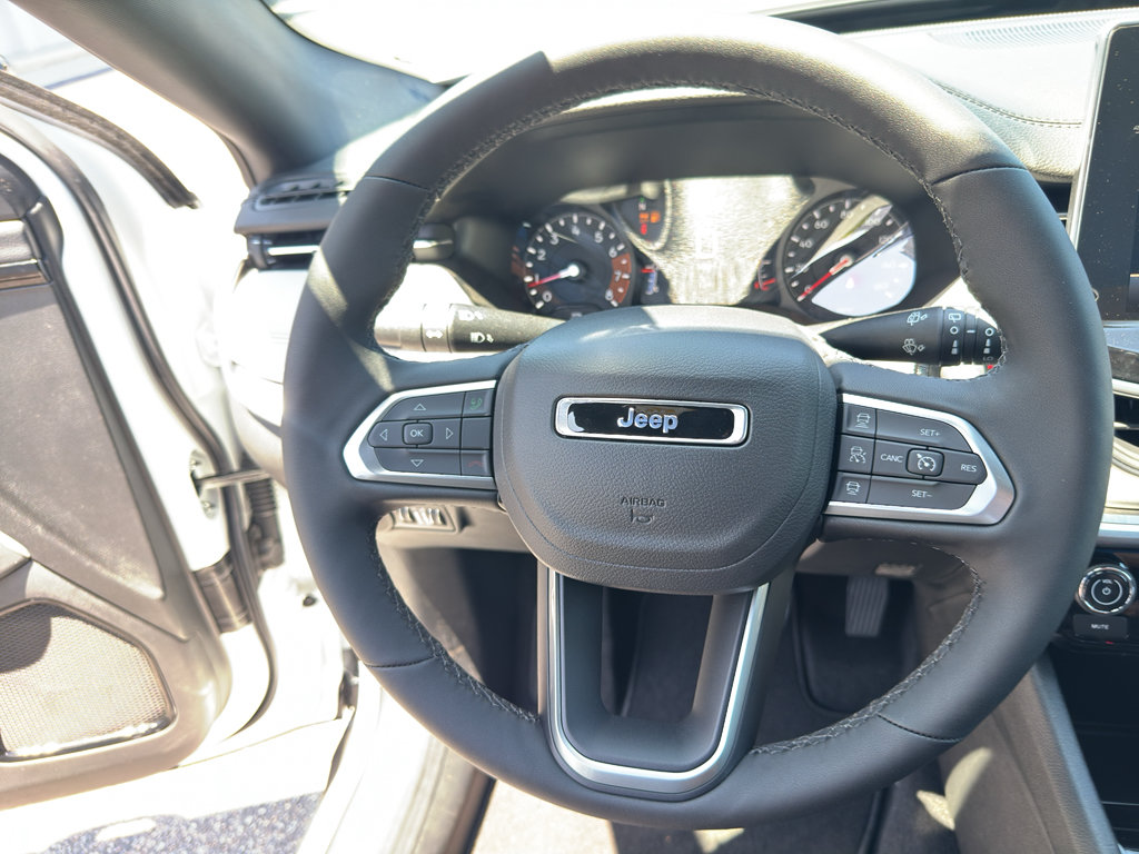 New 2026 Jeep Compass Limited AWD/4WD image 18