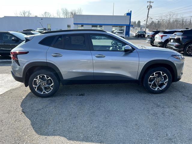 New 2026 Chevrolet Trax LT w/ LT Convenience Package image 7