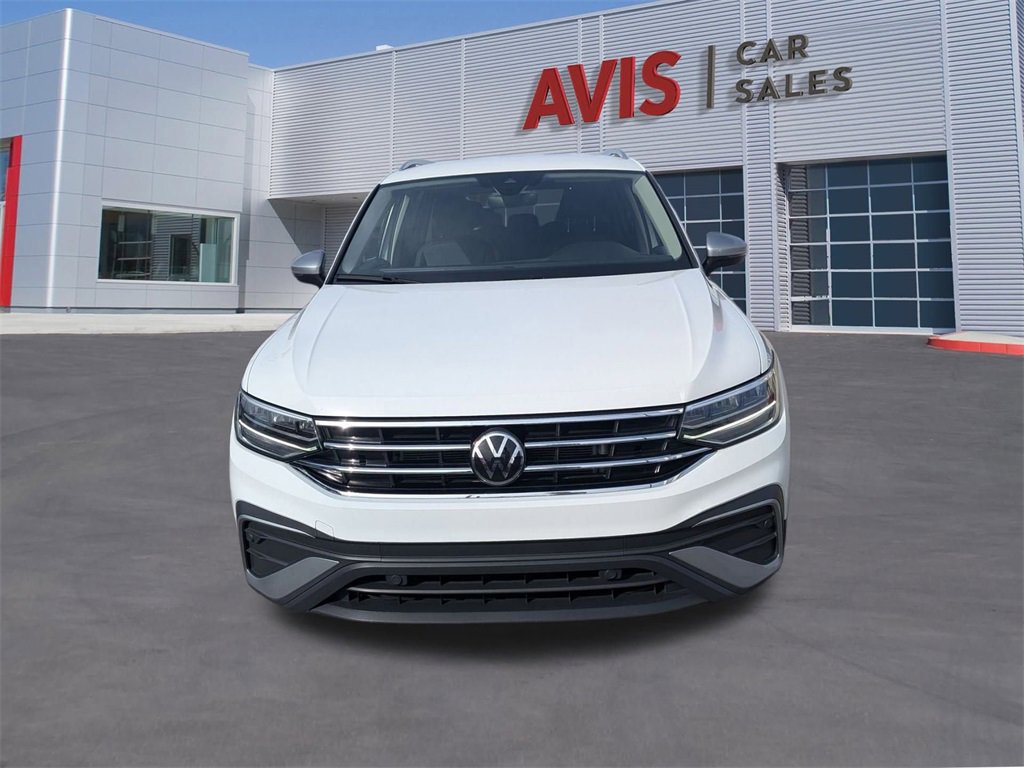 Used 2024 Volkswagen Tiguan Wolfsburg Edition image 2