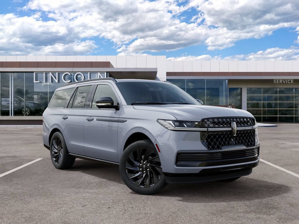 New 2027 Lincoln Navigator Reserve w/ Jet Appearance Package RWD image 4