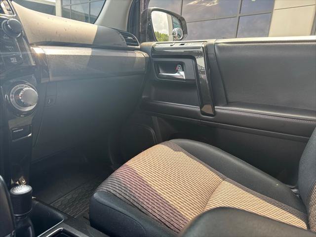 Used 2015 Toyota 4Runner Trail AWD/4WD image 21