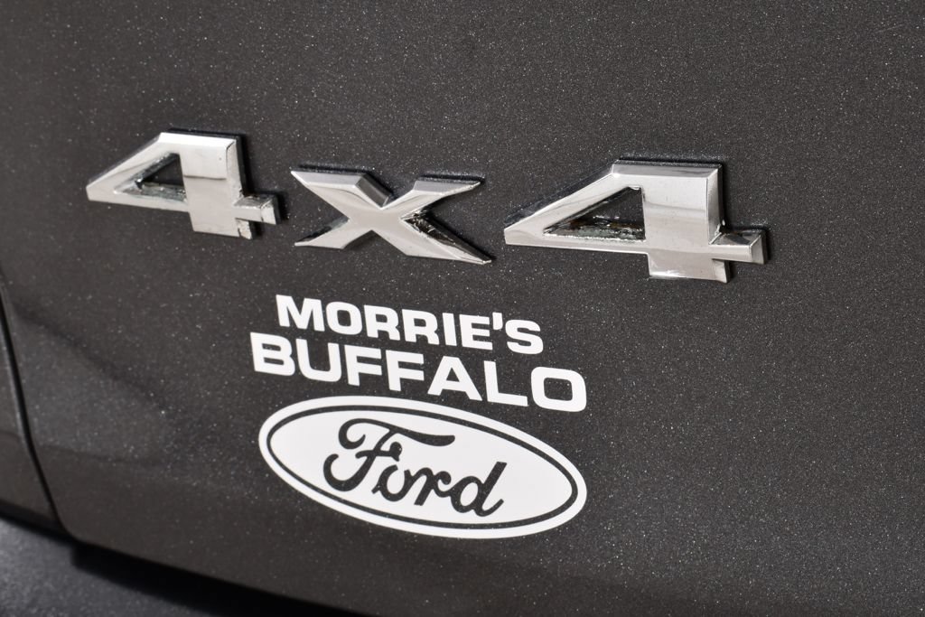 Used 2017 Jeep Cherokee Latitude AWD/4WD image 23