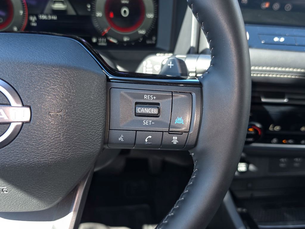 Used 2026 Nissan Rogue SL AWD/4WD image 26