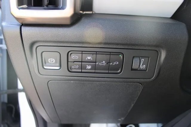 New 2025 GMC Hummer EV 2X image 24