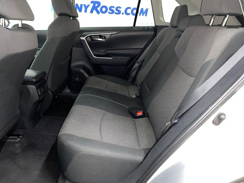 Used 2024 Toyota RAV4 XLE image 9