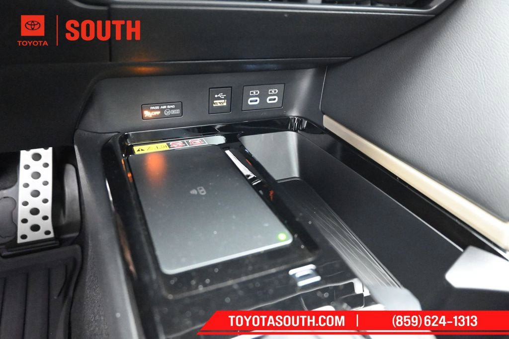New 2026 Toyota Camry XSE FWD image 21