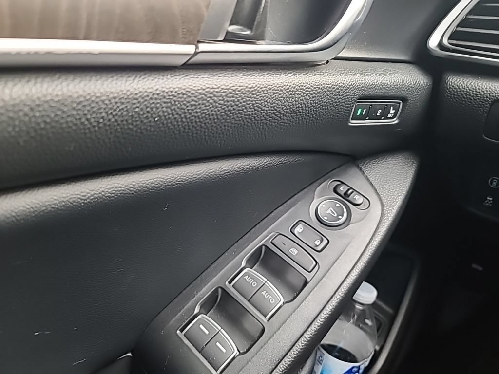 Used 2018 Honda Accord EX-L image 10
